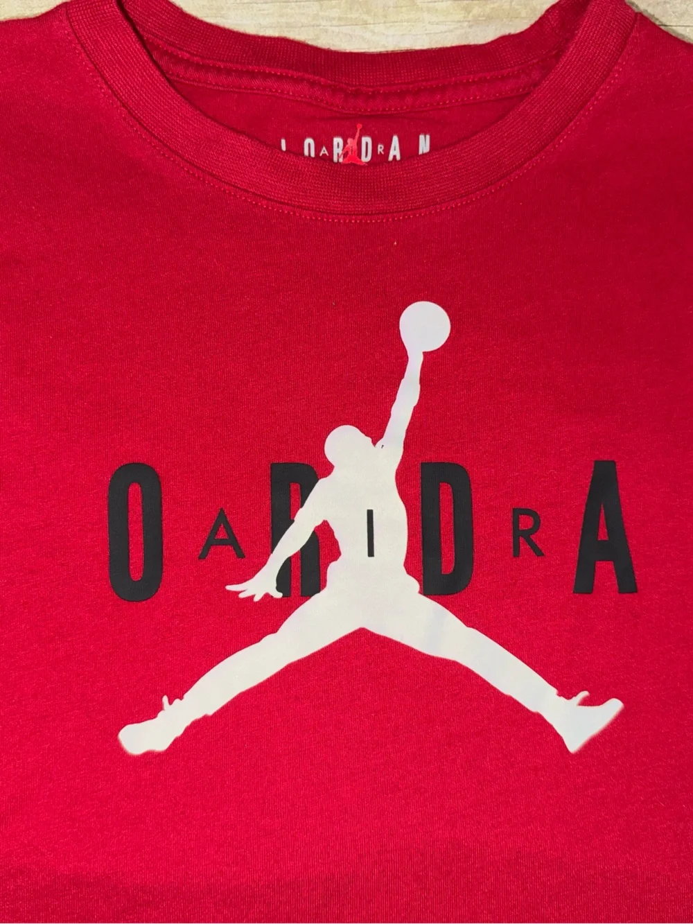 Jordan Red Boys' Small (8-10) Jumpman Logo Tee